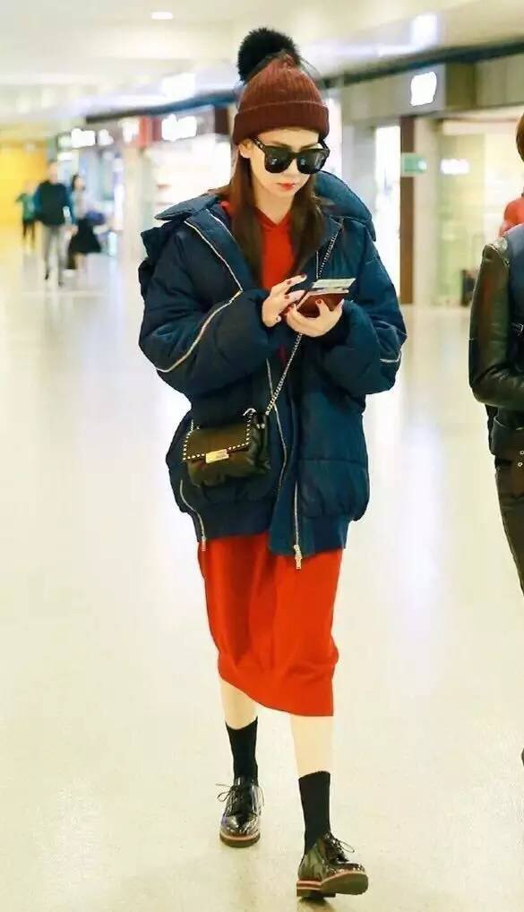 韩式日常减龄素颜神器,背带减龄神器至少年轻十岁