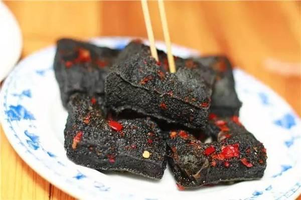 八大城市的美食街一场舌尖上的美味之旅