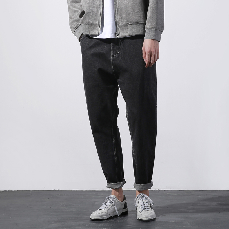 微胖的男生应该穿什么样子牛仔裤,矮个子男生适合穿垂坠感牛仔裤