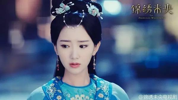 春日桃花妆化妆教程,仙气十足的桃花妆教程