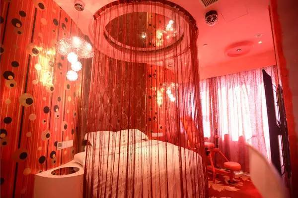 重庆情侣江景酒店推荐高性价比,重庆主城情侣主题酒店团购