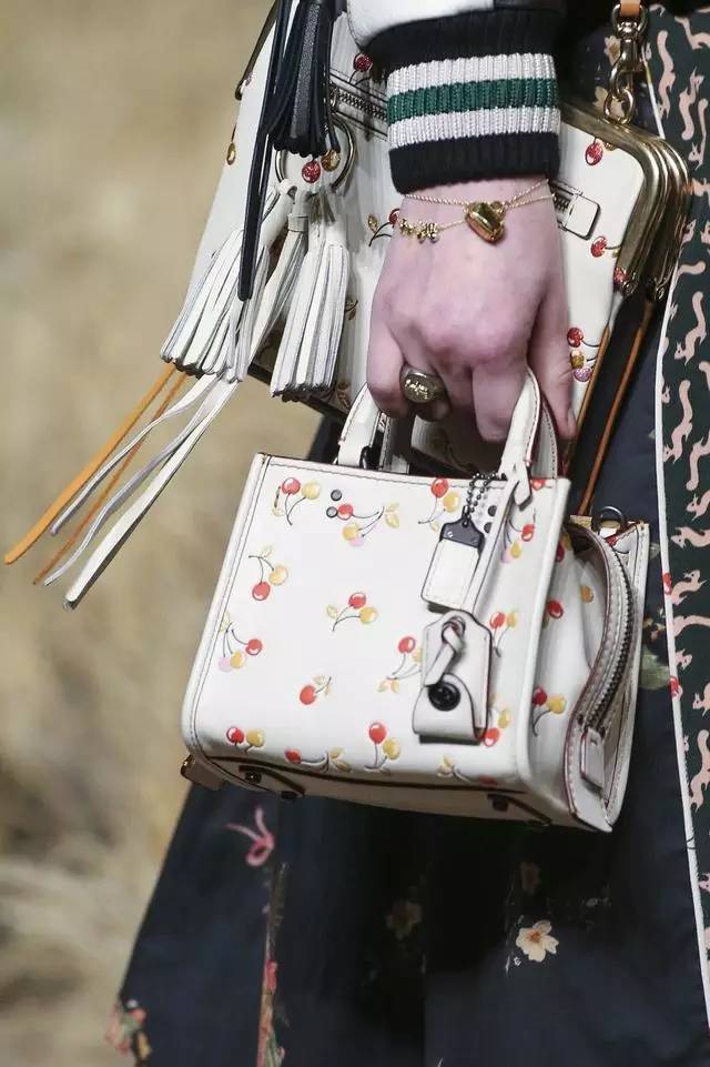 纽约海外代购coach,美国纽约买coach