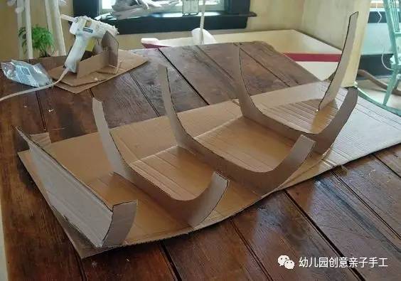 彩泥儿童简单手工轮船,幼儿园纸皮海盗船手工