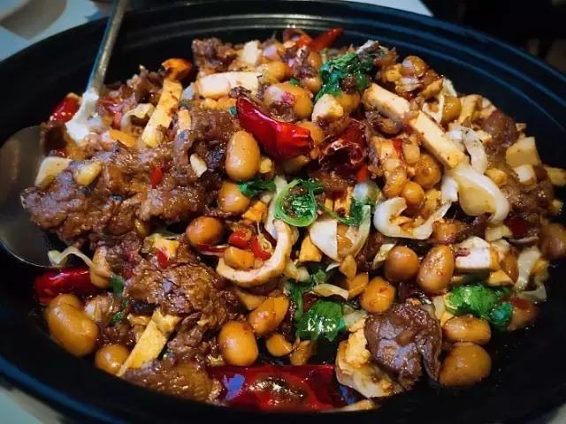 11大商场45家好吃餐厅，上海各大商场觅食指南，逛到哪吃到哪