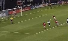 贝克汉姆克洛斯见面,札幌球场克洛泽