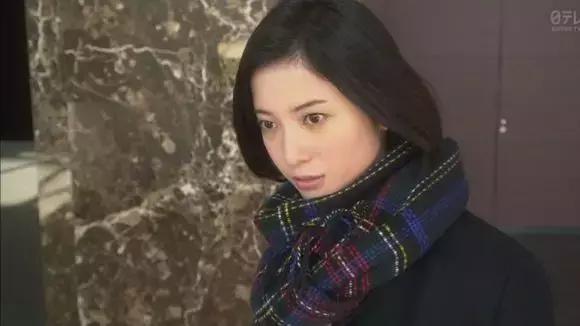 她又会穿又爱做白日梦,我觉得很可爱