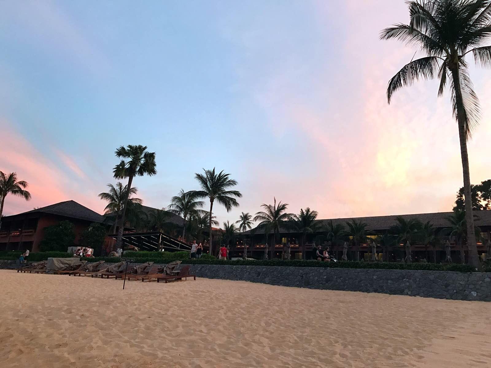 萨瓦迪卡！就在KohSamui撒野吧！