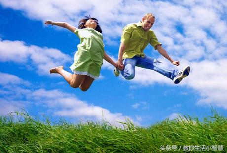 刷小白鞋生活小妙招简单又实用,超实用的生活小妙招叠被子