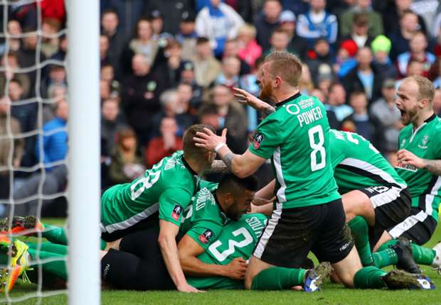 业余球队赢英冠,业余队闯入足总杯四强