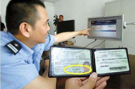 b2驾驶证必须要有从业资格证吗,有驾驶证无从业资格证可以开车吗