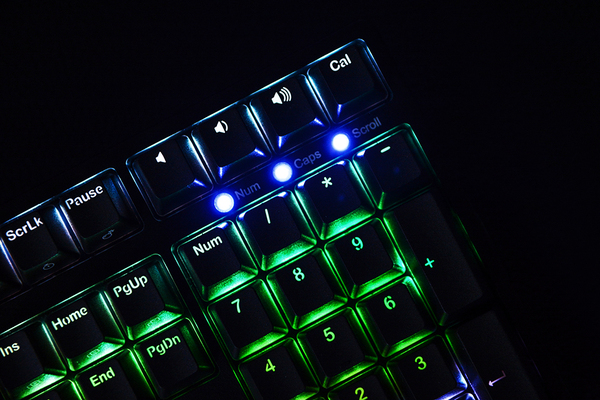 ikbc机械键盘c104黑轴,ikbc跟樱桃机械键盘的区别