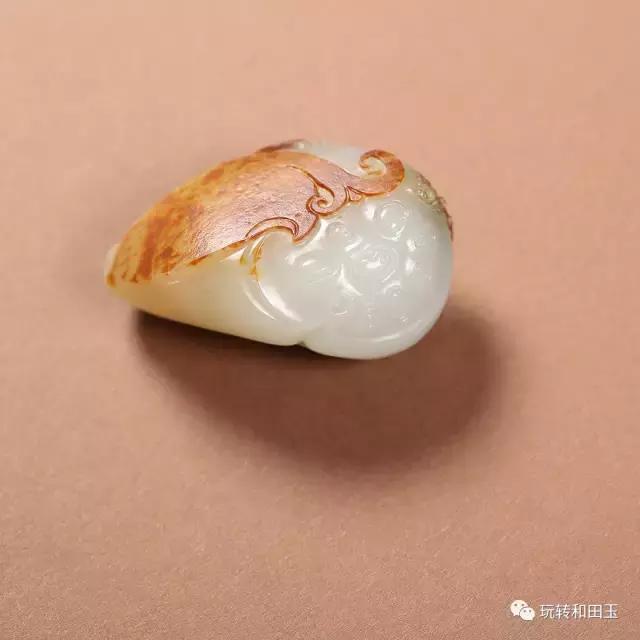 和田玉假皮色是用什么染的,和田玉染色可以除去吗