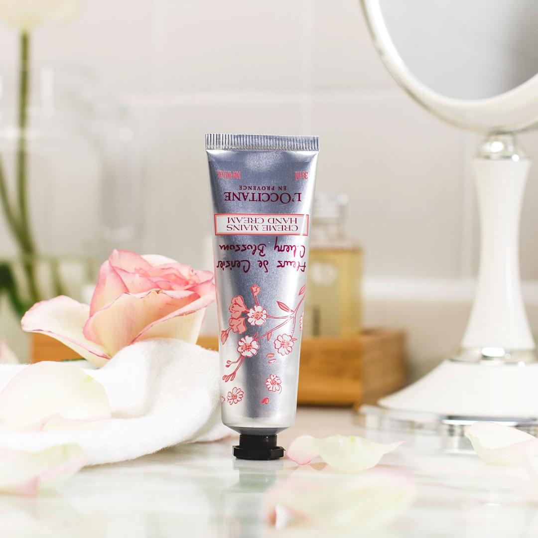 鱿鱼丝硬干测评,超级好用不油腻的护手霜