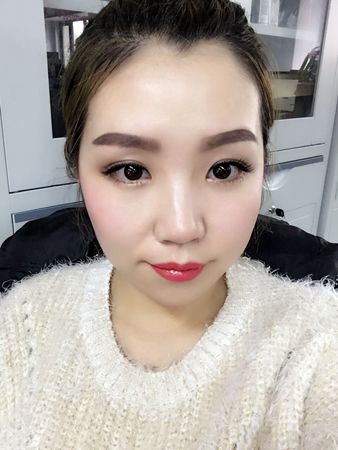 超简单彩妆妆容搭配男生,日系妆容配什么好看男生