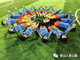 志愿者走进校园开展公益消杀,清除牛皮癣志愿者在行动意义何在