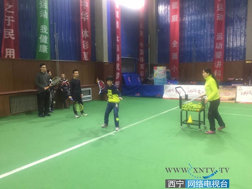 全民健身蓬勃兴起,全民健身室内网球