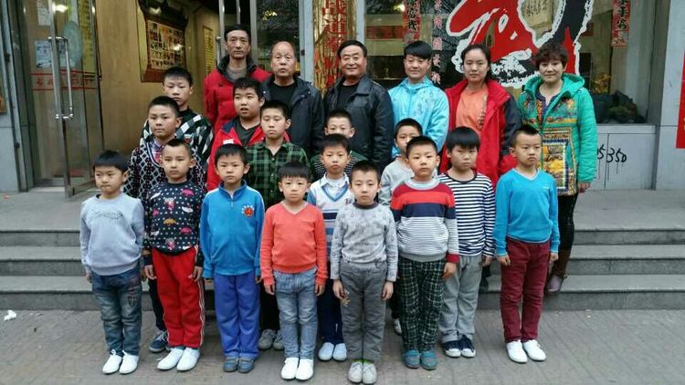 聋哑人李震独闯山西传授红拳