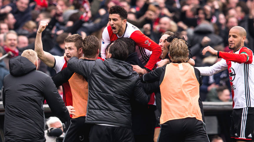 荷兰足球属于进攻还是防守,荷兰足球比赛颜色