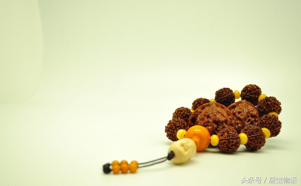 蜜蜡的保养及护理,蜜蜡的保养知识