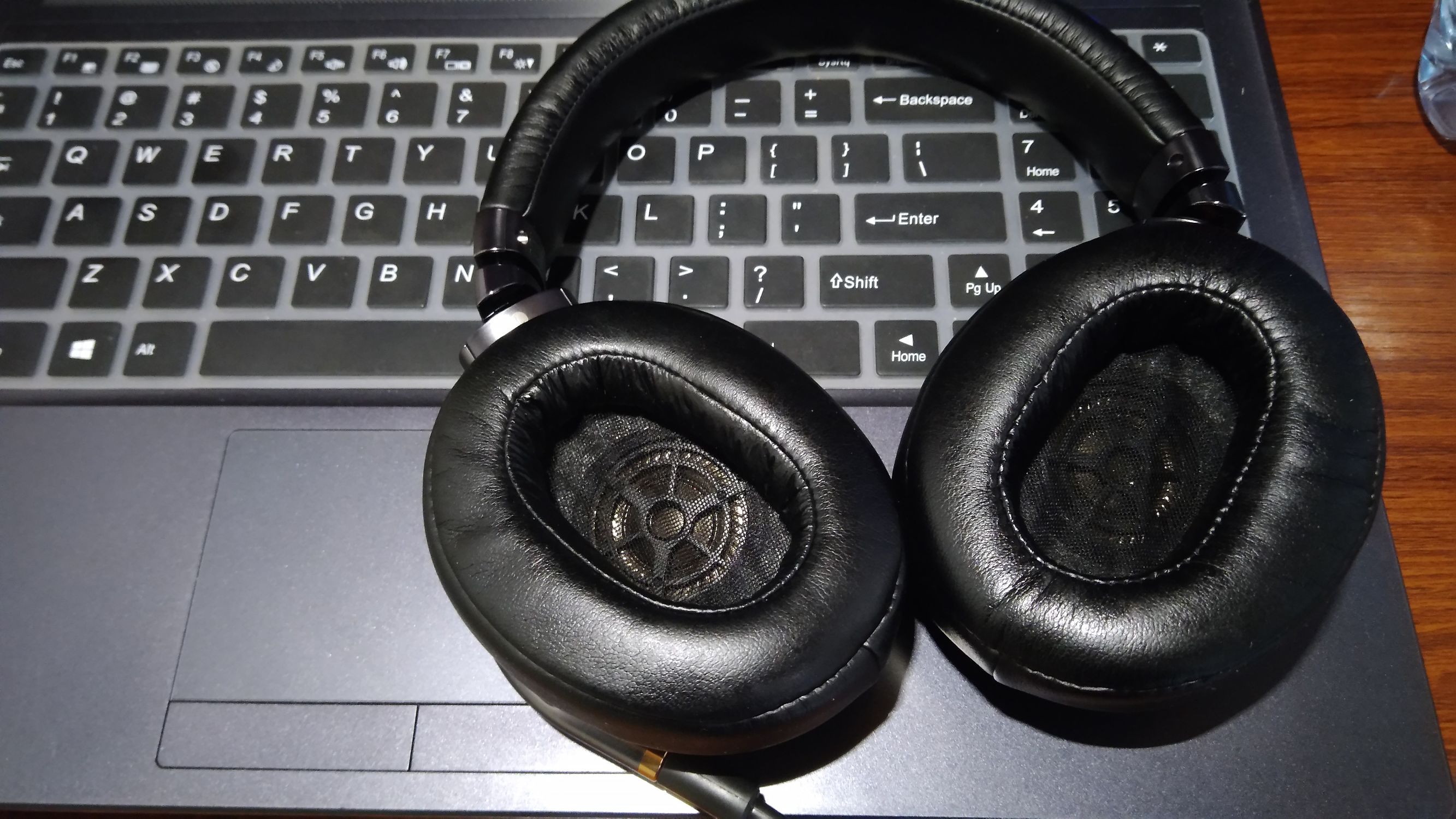 索尼mdr-1a出品时间,索尼mdr1a图片