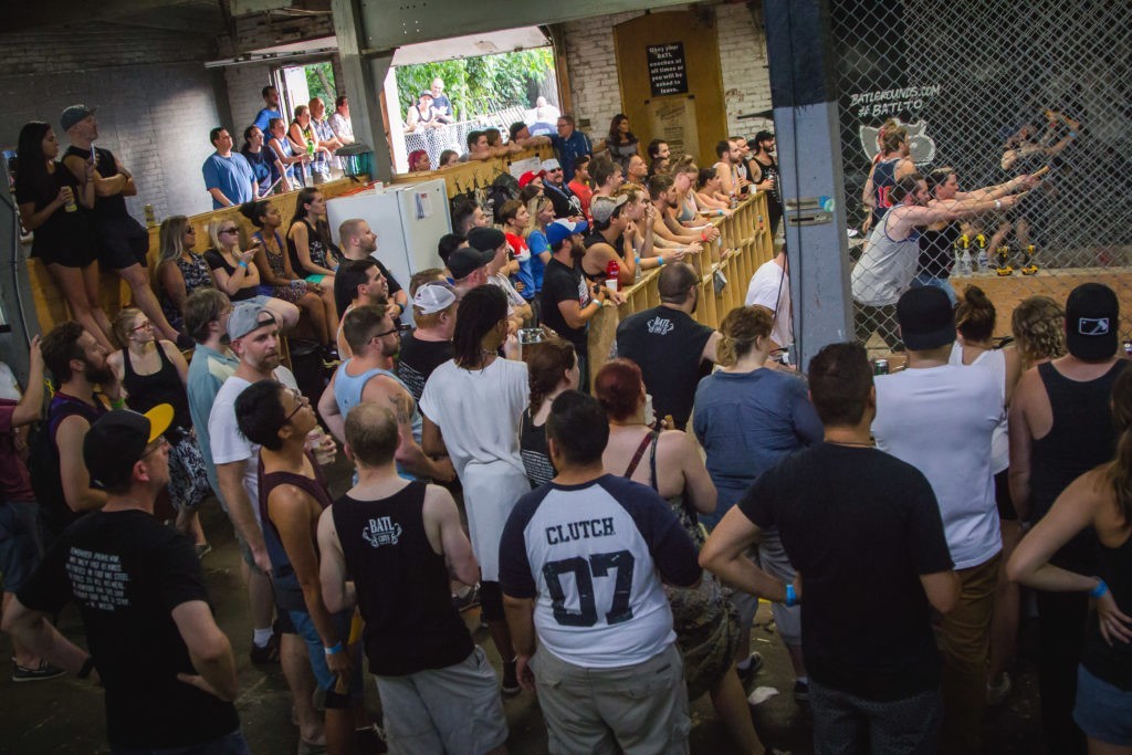 逛老街、扔斧头、高空行走!这样的多伦多,你爱吗?