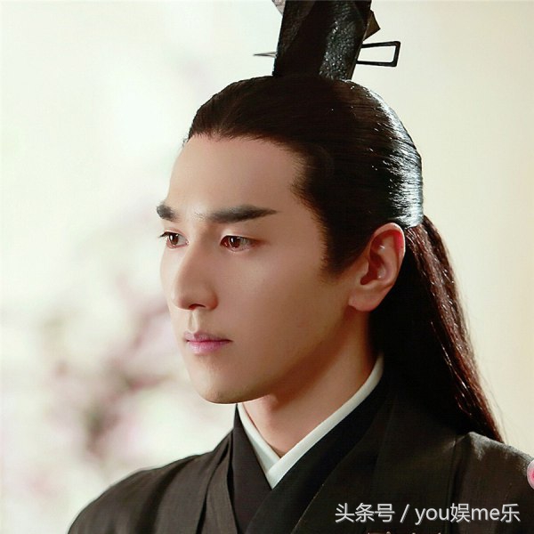 如何评价赵又廷演夜华,赵又廷的天赋有多强