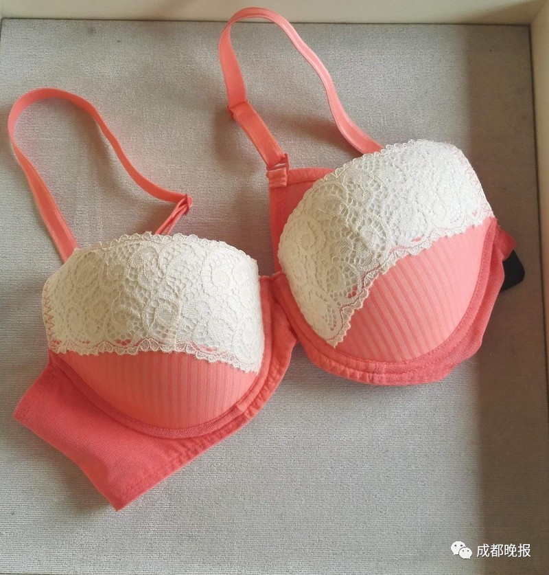 为女王过节，时代奥莱是认真的！