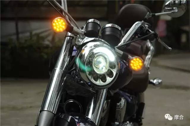 测评｜太子驾到百官跪迎力帆V缸太子车V16登基在即