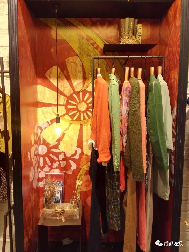 杩囪妭鏃剁殑濂ヨ幈,濂ヨ幈杩囪妭娲诲姩