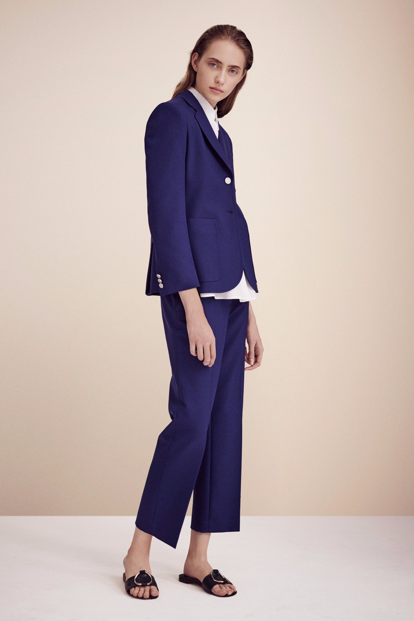 必买的大牌单品,衣橱必买的100件单品