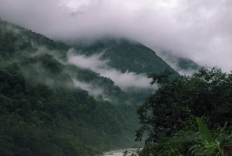 不被蚂蟥咬一次，怎能算走过墨脱｜徒步墨脱大结局