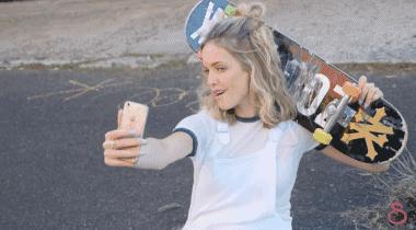 女生怎么和直男聊天女生追男生,喜欢的女孩刚发朋友圈怎么追