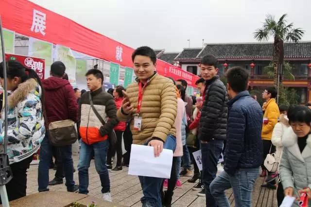 2023春风行动招聘会现场照片,春风行动招聘会信息在哪发布