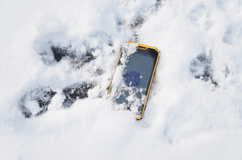 这货是雷神之锤?专业户外手机云狐大黄蜂(A7)体验