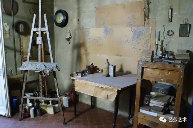 他画的破瓶子价值千万，为何奥巴马都喜欢？