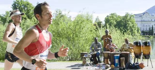 想跑进好莱坞大片吗？这些大片的取景地也有马拉松！