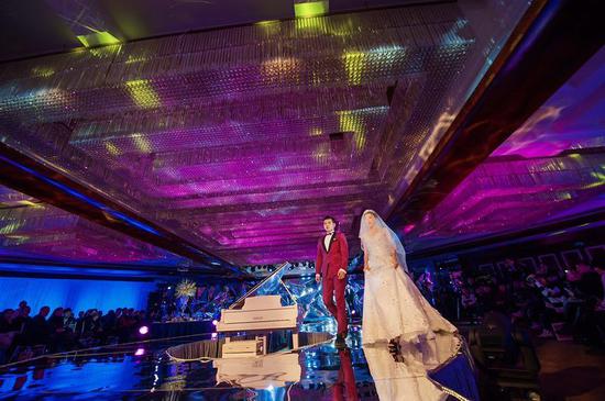 长春开元酒店婚礼,长春开元名都酒店婚礼新娘唱歌