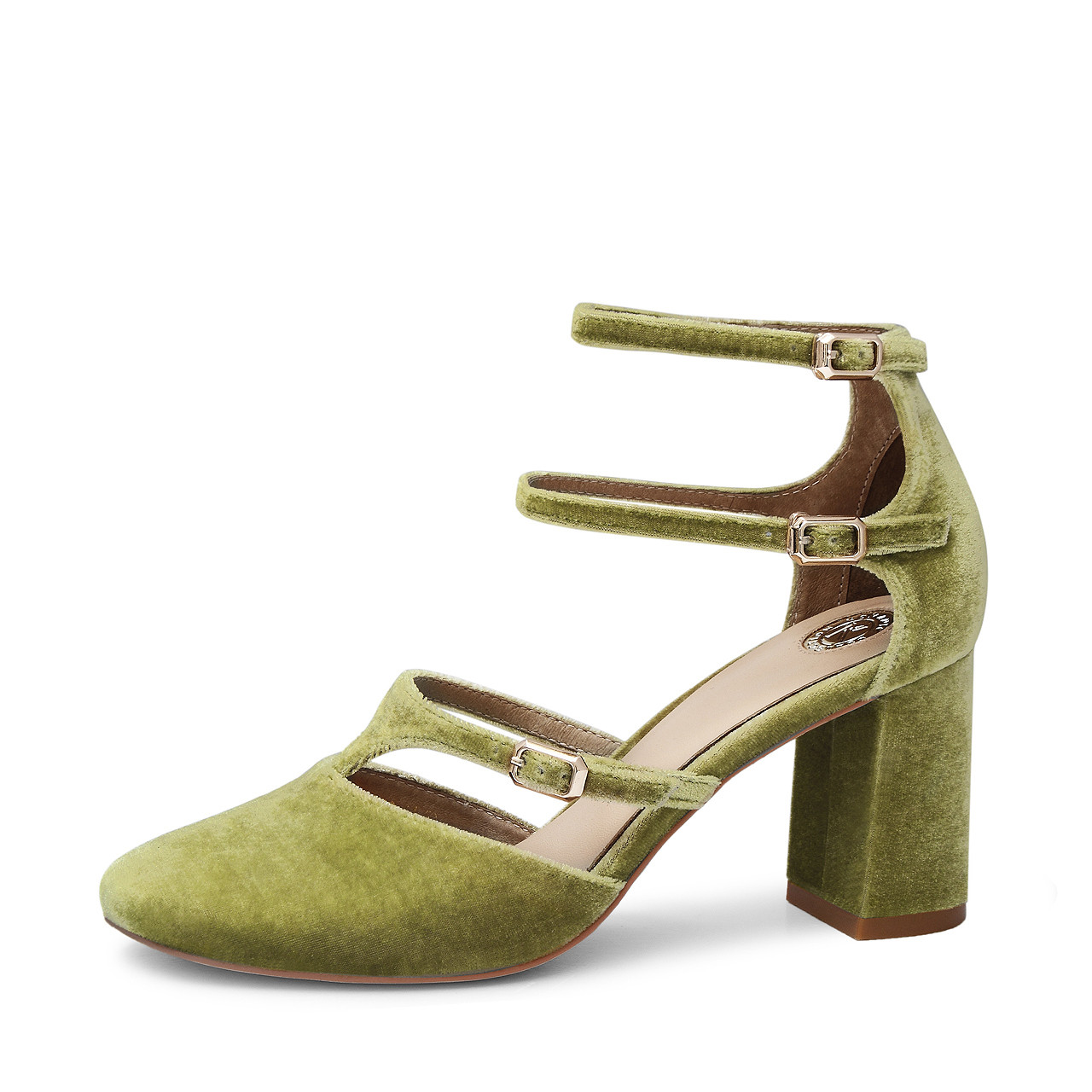 有一种时尚叫做“你觉得我时髦，却猜不出我穿的牌子”