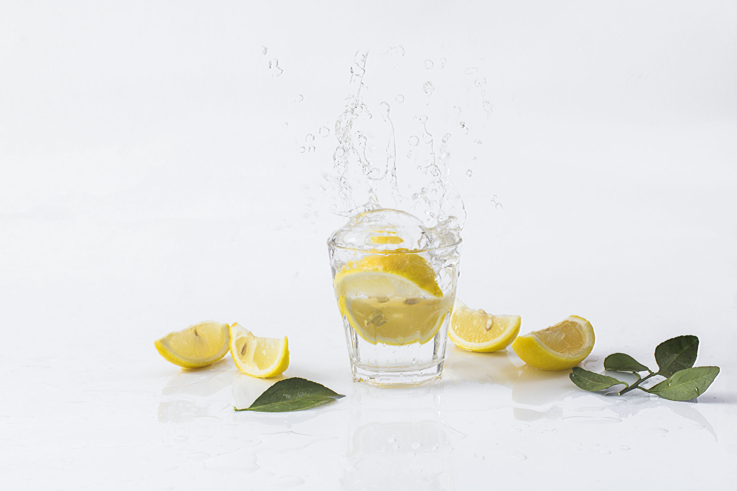 7种东西泡水喝治疗口臭,哪7种食物易造成口臭