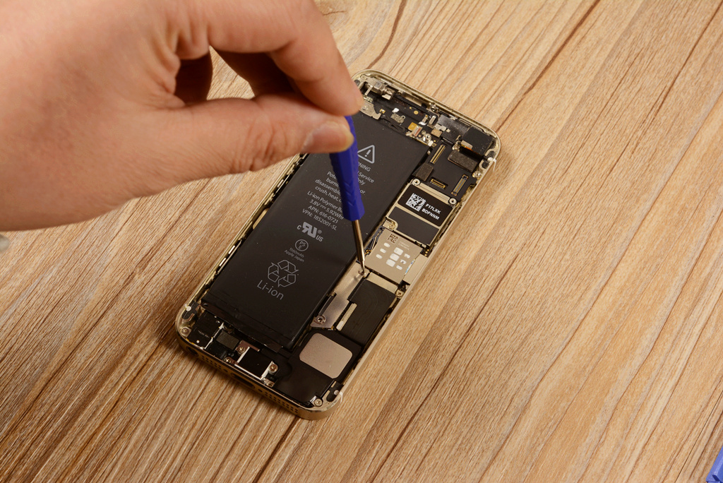 iphone5s电池更换教程,iphone5s更换电池详细图文教程