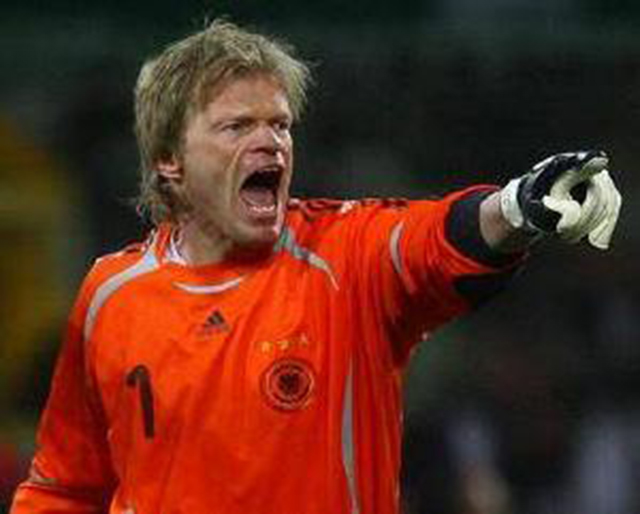 球场上1-5号位代表哪些位置,业余球队19号球衣的意义