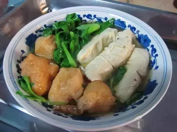 宁波江北鹤鸣牛杂面馆,宁波海鲜面馆排名第一餐