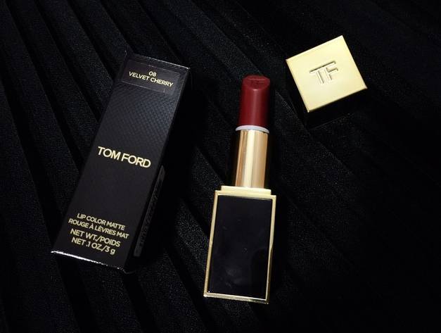 毕竟一辈子不算长，千万不要浪费在不适合的口红颜色上！