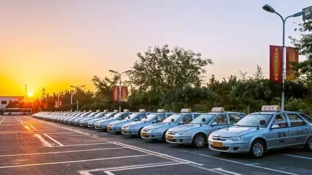 海淀驾校科目二教学视频完整版,海淀驾校学习科目二流程