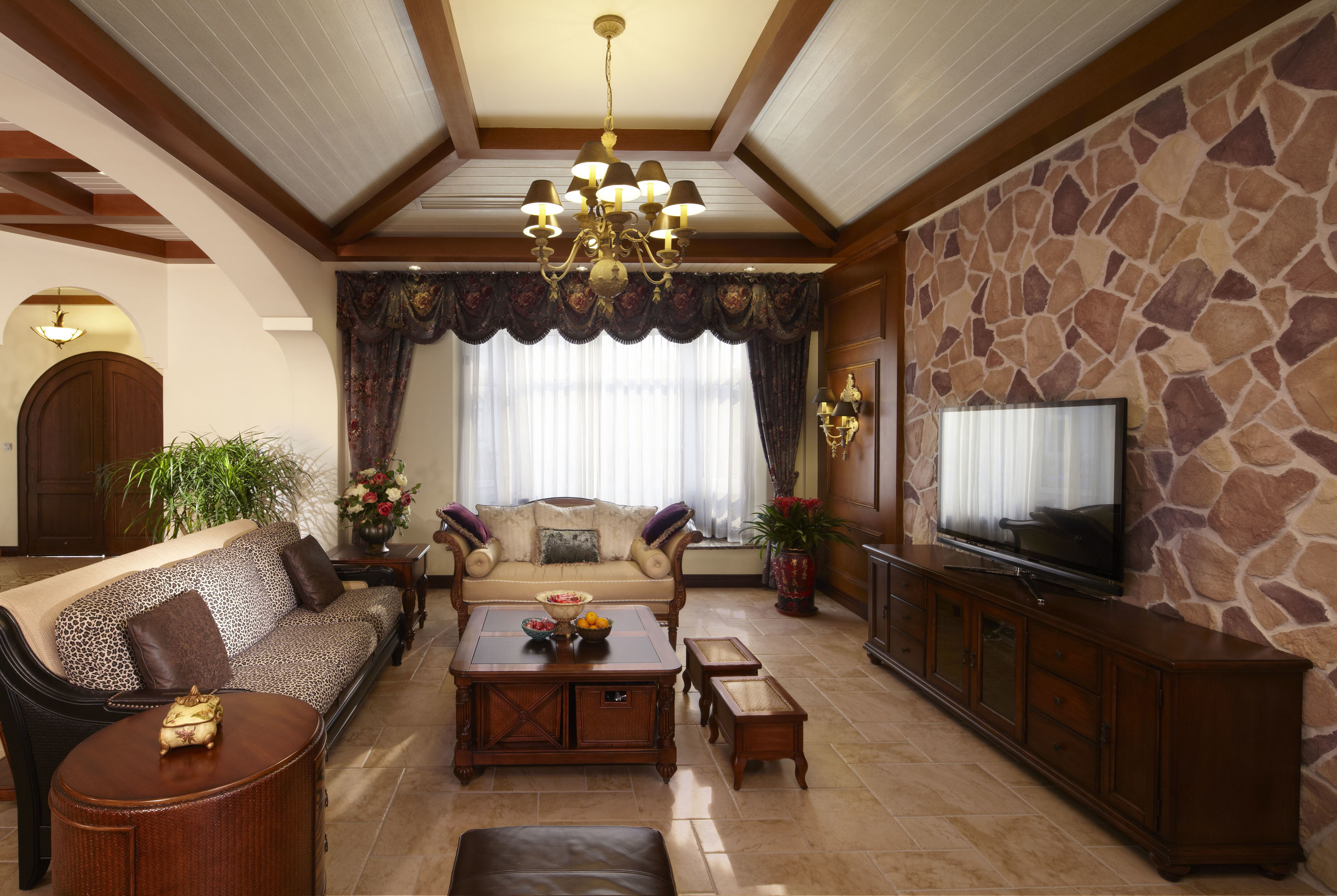 朋友总是夸我家装修好看,朋友来家里夸装修的好