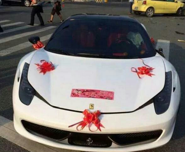 花七千租来法拉利当婚车 (租法拉利当婚车还车傻眼)