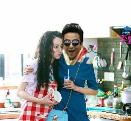 迪丽热巴邓超2020微博之夜互动,邓超迪丽热巴微博之夜2020