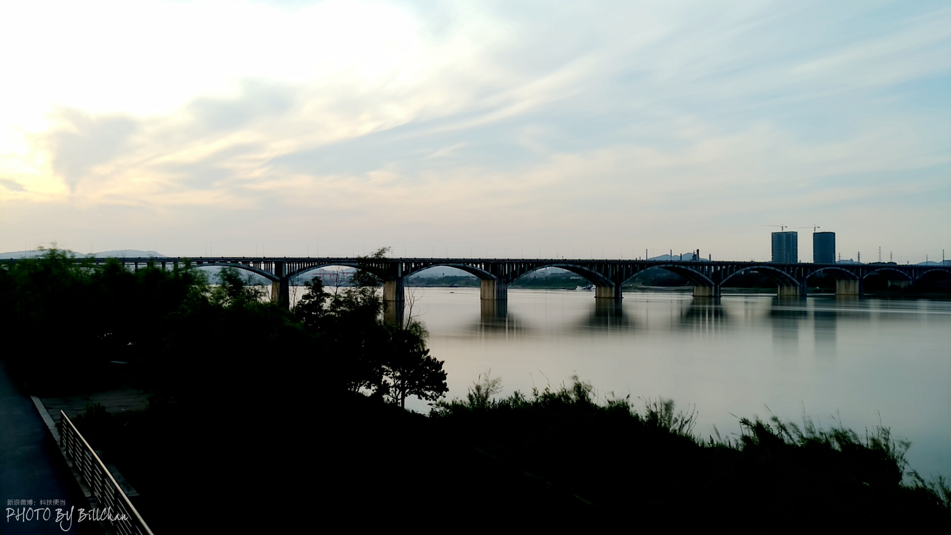 努比亚z50ultra和努比亚z50spro拍照,努比亚z30pro拍照和苹果拍照对比