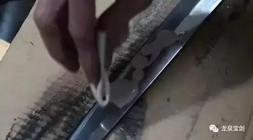 刀剑生锈了如何恢复光亮,刀剑防锈的方法