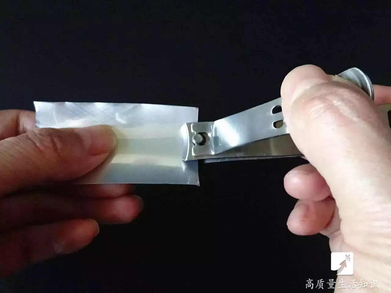 指甲剪成什么样不容易断,指甲很厚很硬剪不动应该怎么处理